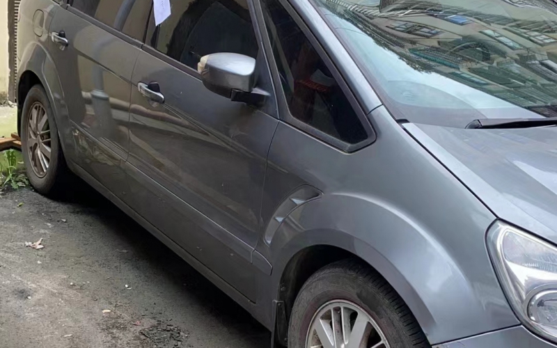 首鋼貴陽特殊鋼有限責任公司工會持有的福特商務車轉(zhuǎn)讓(五次掛牌)